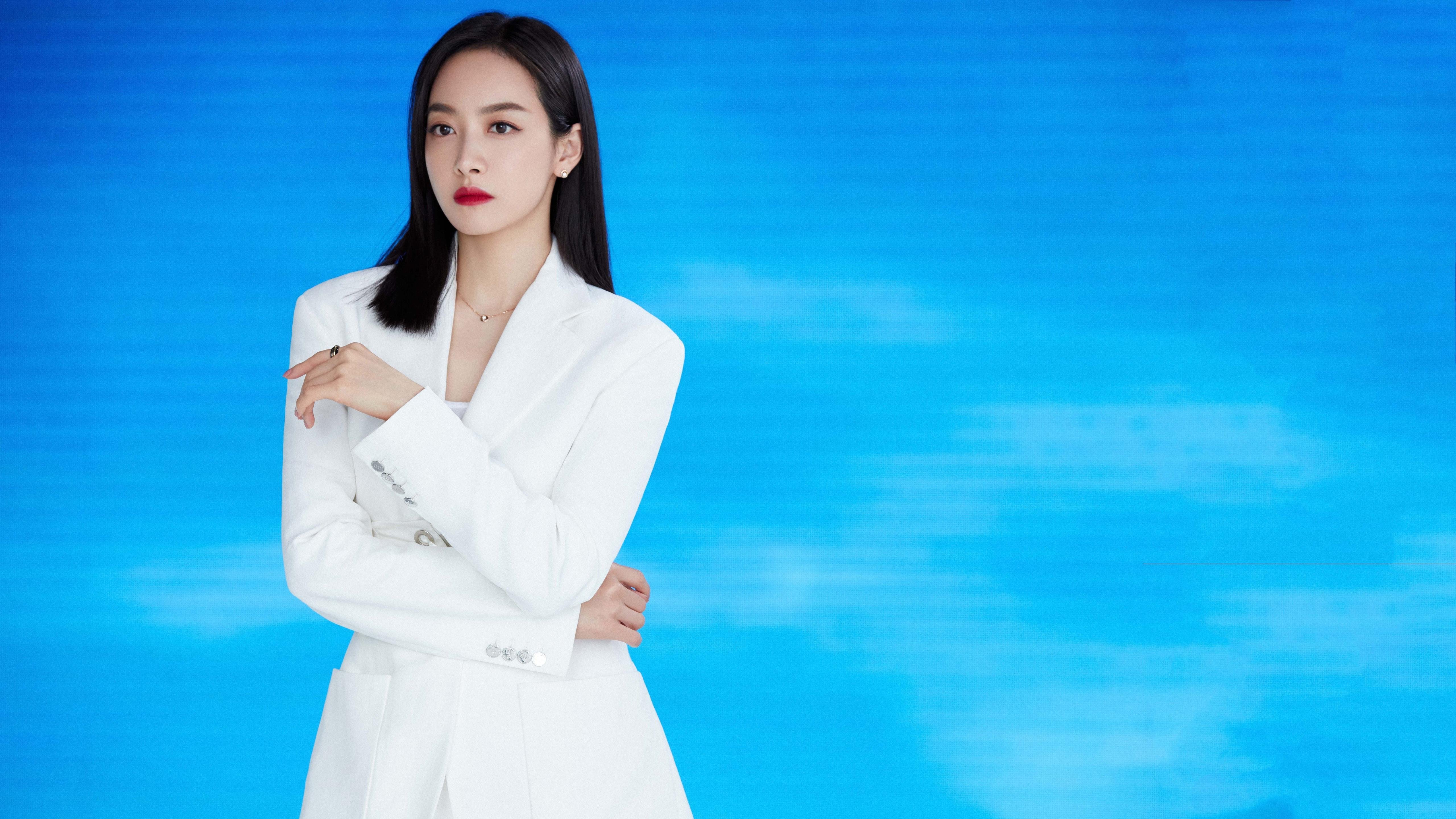 体育新闻中心发布赛事直播延迟与版权解释通告,体育比赛直播预告