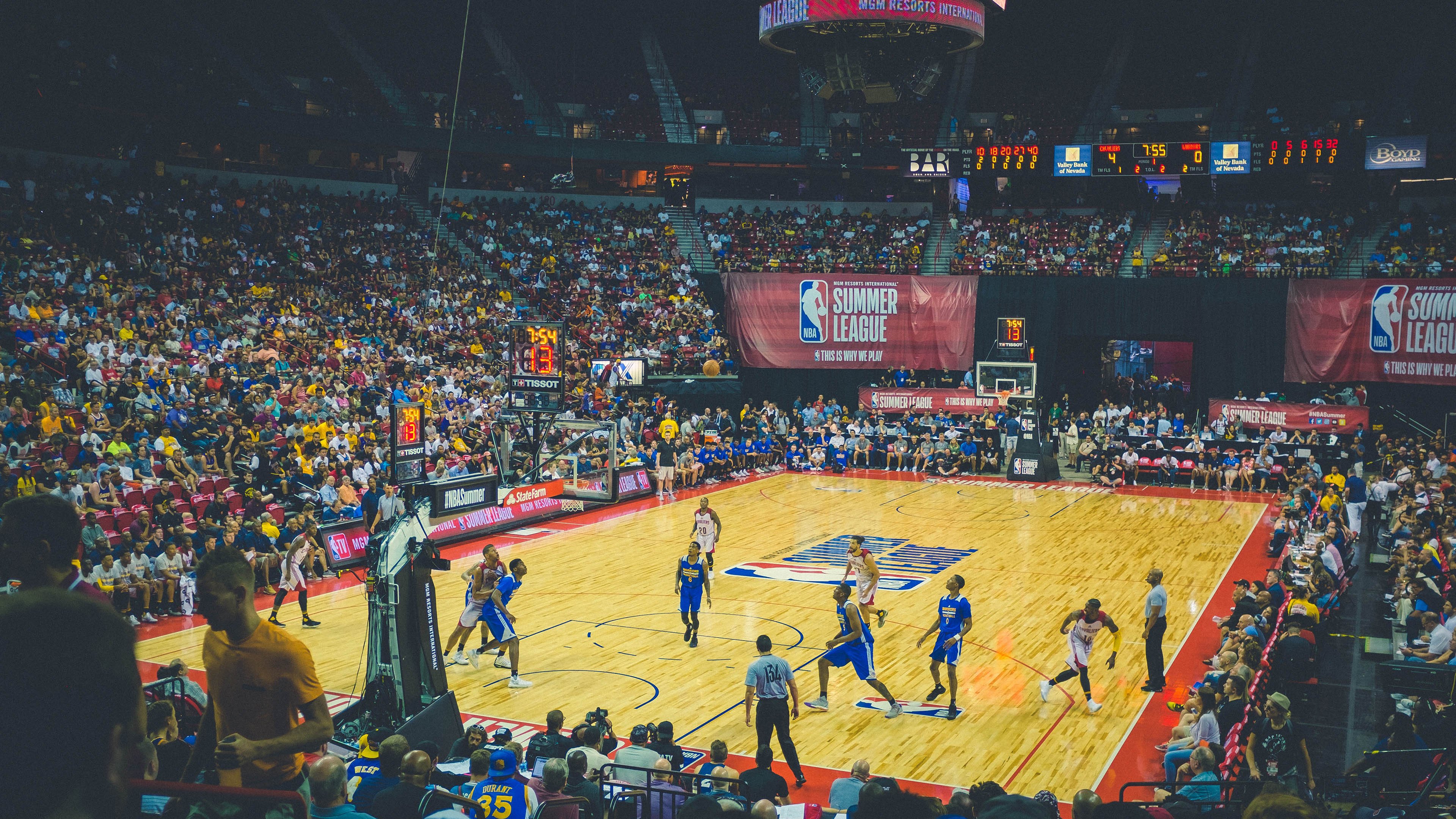 “篮球文化+旅游”深度融合，助力地方特色经济发展，篮球馆文化打造