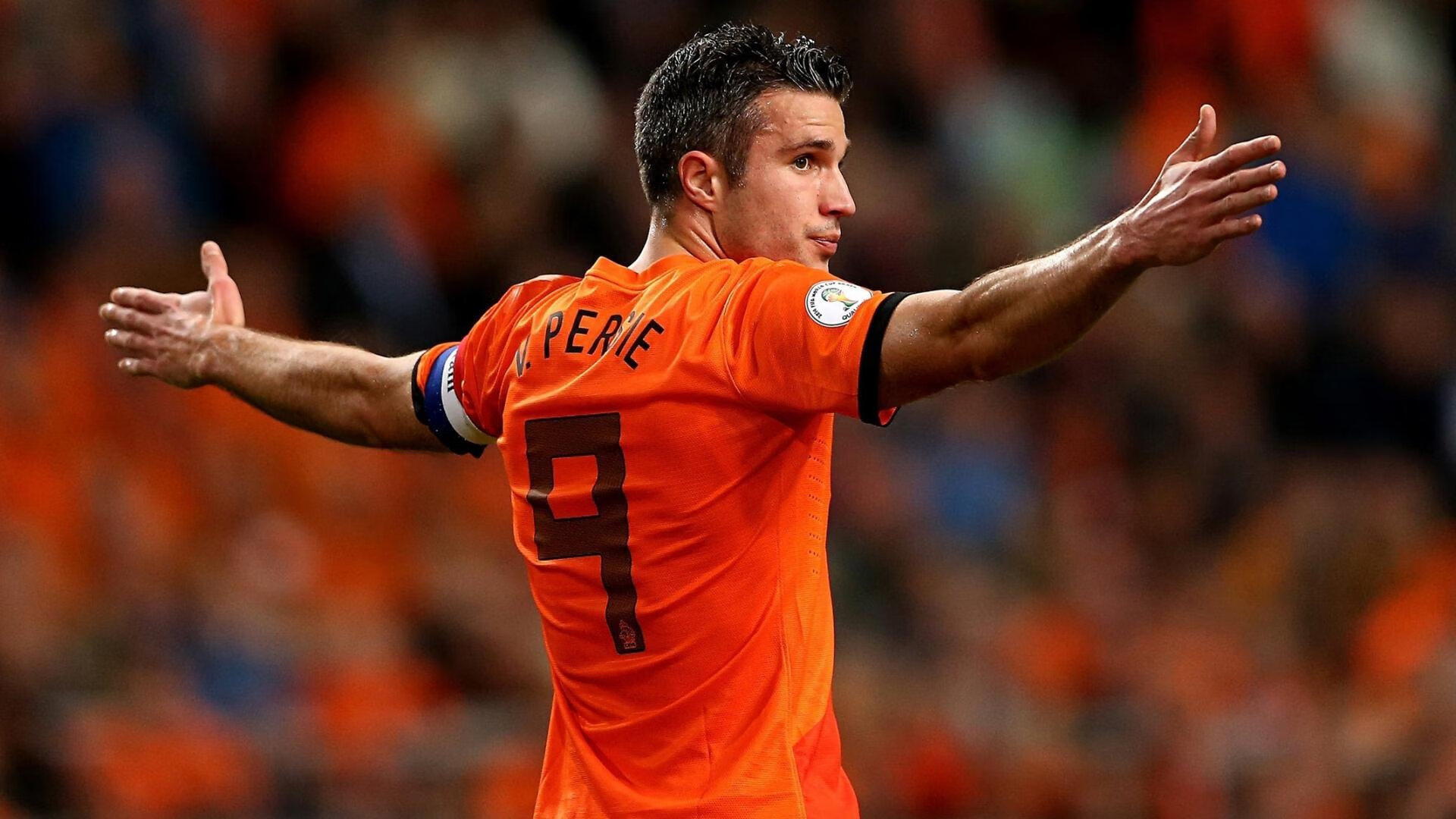 中国足球产业链升级带动相关行业快速发展,中国足球产业白皮书